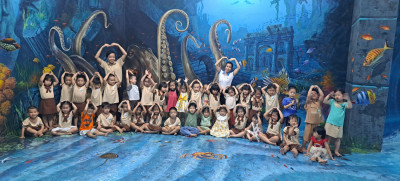 Trường MN Vành Khuyên tổ chức cho trẻ  tham quan phòng tranh 3D