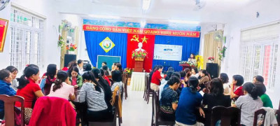 Trường MN Vành Khuyên tổ chức tập huấn "Giảm rác thải nhựa "