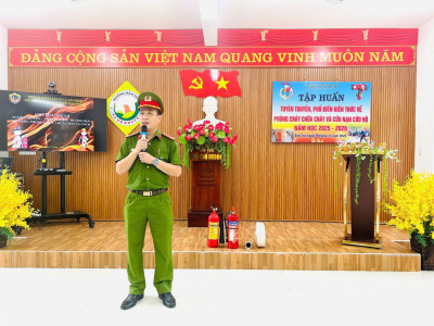 Trường mầm non Vành Khuyên tuyên truyền phổ biến kiến thức, pháp luật và thực tập phương án PCCC&CNCH