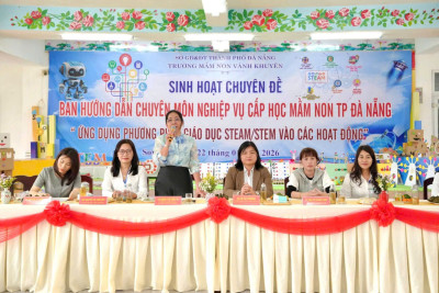 Sáng ngày 22/01/2026, trường Mầm non Vành Khuyên, phường Sơn Trà đã tổ chức buổi sinh hoạt chuyên đề Ứng dụng phương pháp giáo dục steam/stem vào các hoạt động.