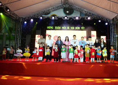 Tối ngày 29/01/2026,Trường mầm non Vành Khuyên tổ chức đêm văn nghệ " Mừng xuân mới - Bé vui đón tết"