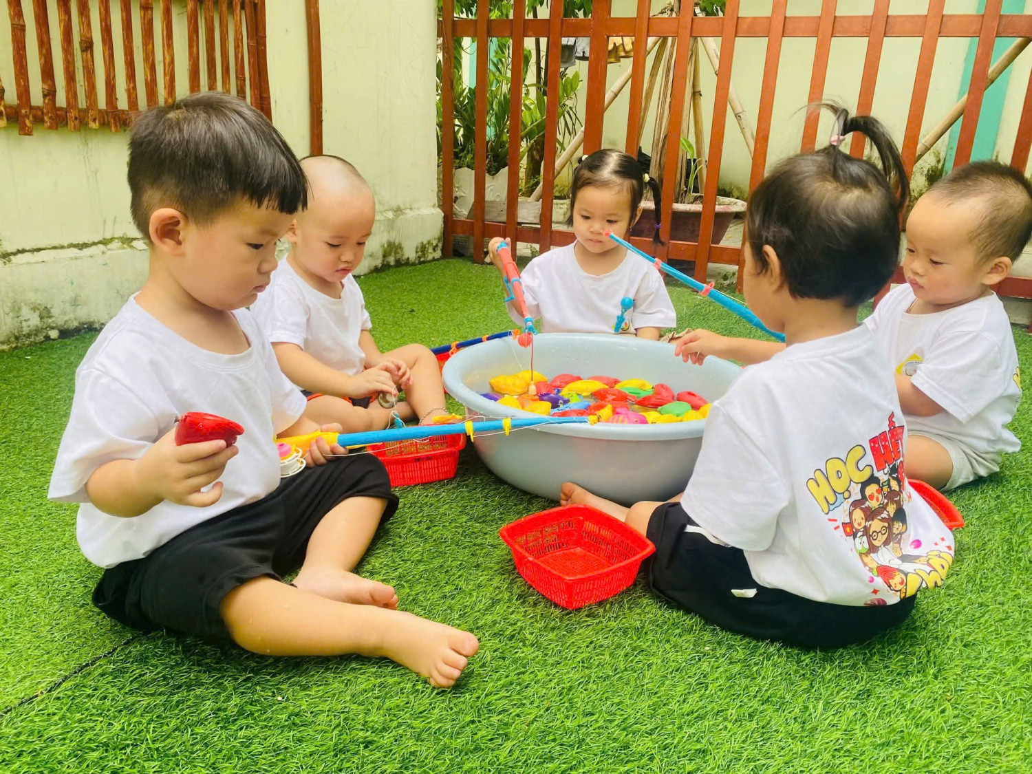 gen h z7283725463170 c09604cdfaf6f7eeb40fcf5d743bce2c