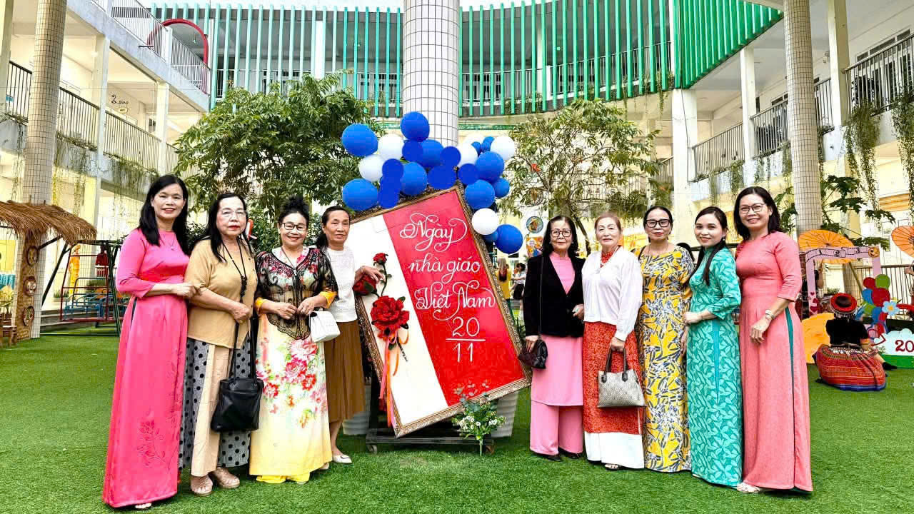 gen n z7265970900799 6e39fb8c63e92bf53f27fcda64f29365