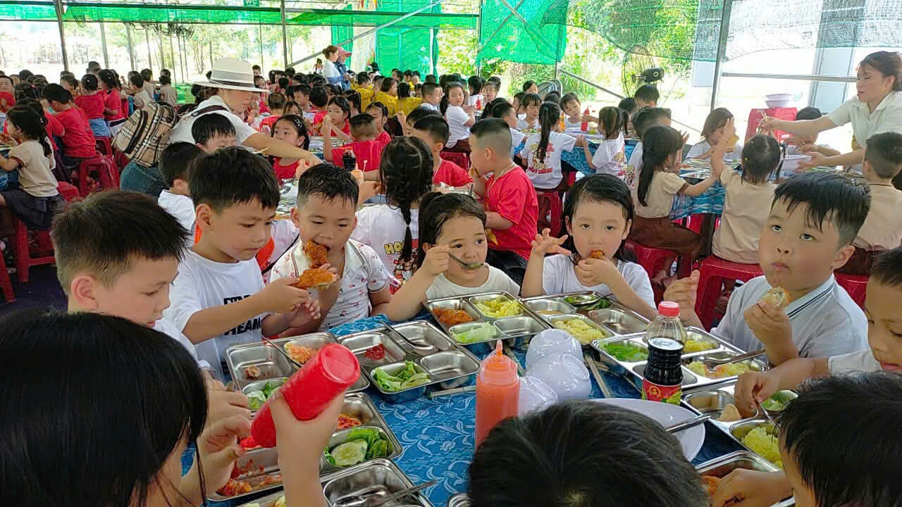 gen n z7290415331937 7e2d22f19d5b2dc84abc3caf6346b037