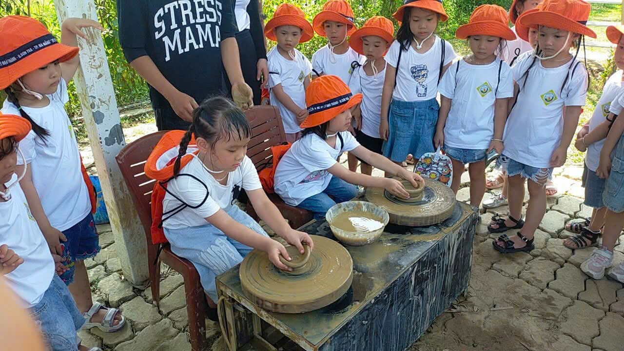 gen n z7290415343741 a4a5afcb770e86cb0655e25b31e9bfdf